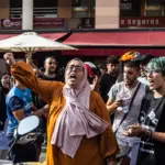 From the veil to the halal menu, this is how Islam has burst into the political battle