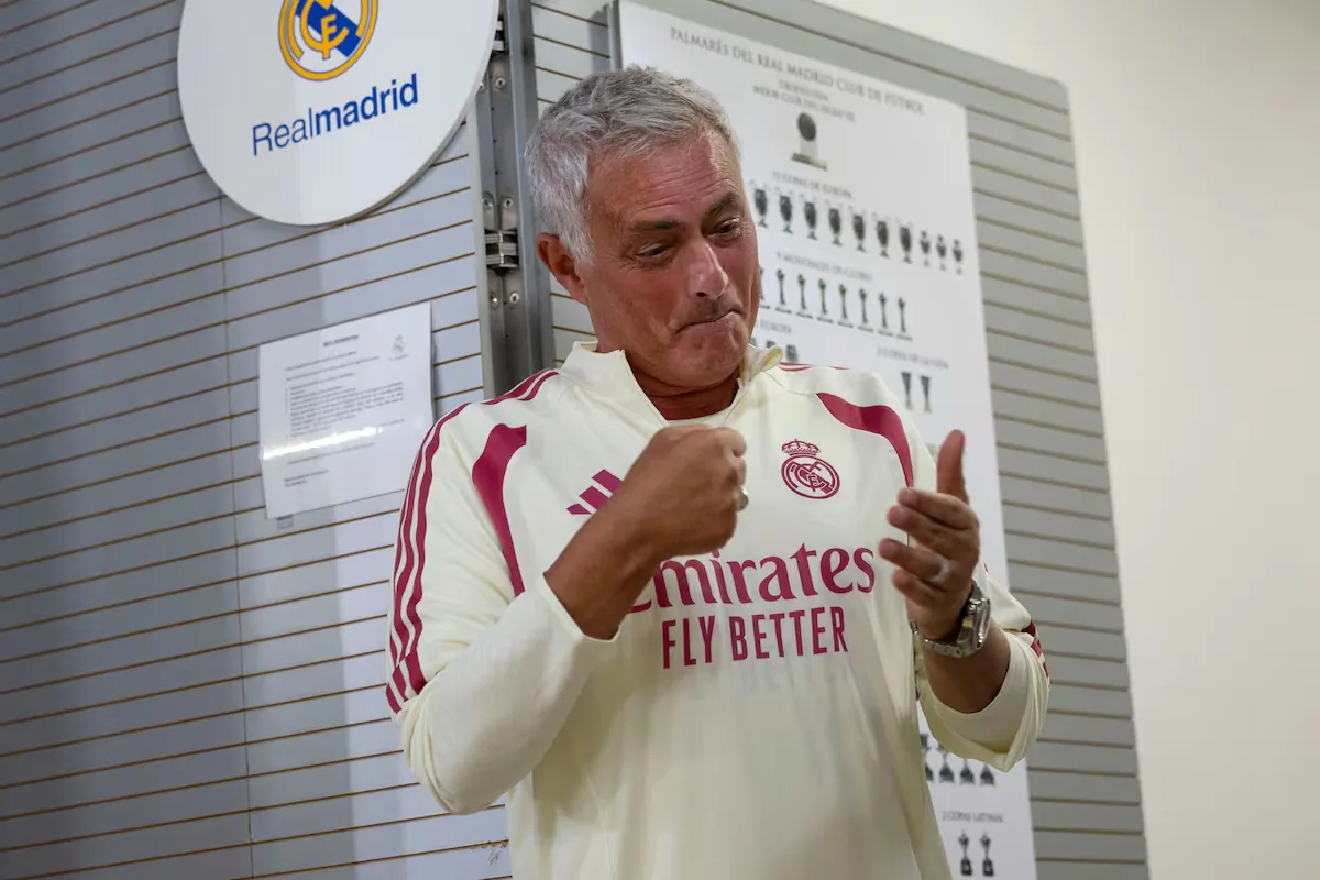José Mourinho: “Creo en la honestidad de los árbitros españoles”