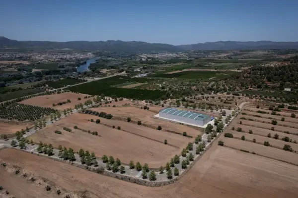 The AI gigafactory in Móra la Nova prioritizes sustainability to convince the EU and the neighbors