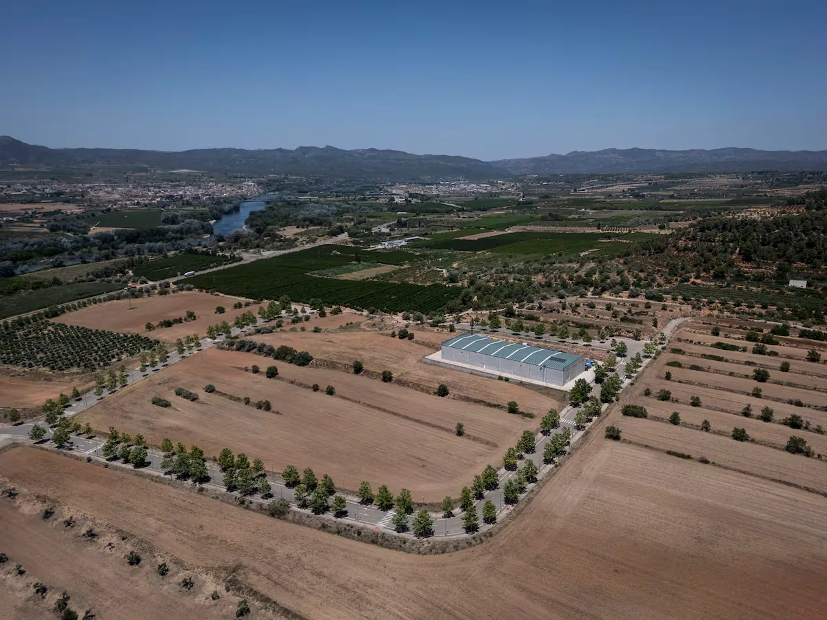 The AI gigafactory in Móra la Nova prioritizes sustainability to convince the EU and the neighbors