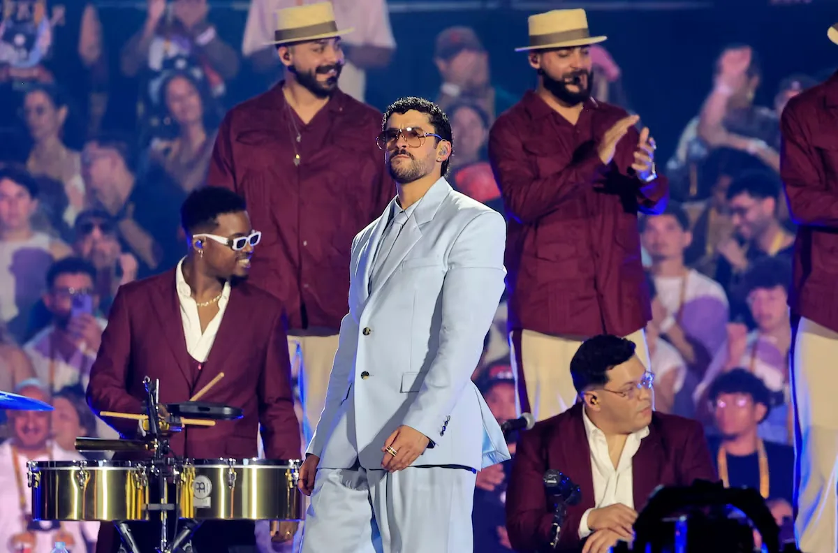 With a meaningful message of critique and strength, Bad Bunny reunites with Puerto Rico at the close of his world tour