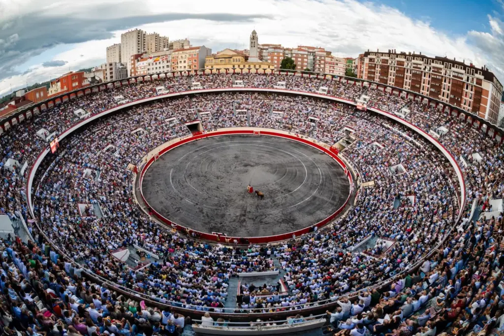 Populist triumph of Roca Rey on a historic ‘Sold Out’ afternoon in Bilbao