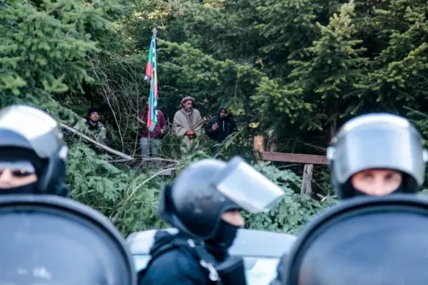 Tension in Argentine Patagonia over the eviction of Mapuche communities from disputed lands