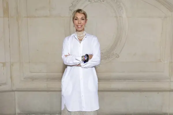 Mathilde Favier, the woman with the best agenda in Paris, dies in a traffic accident