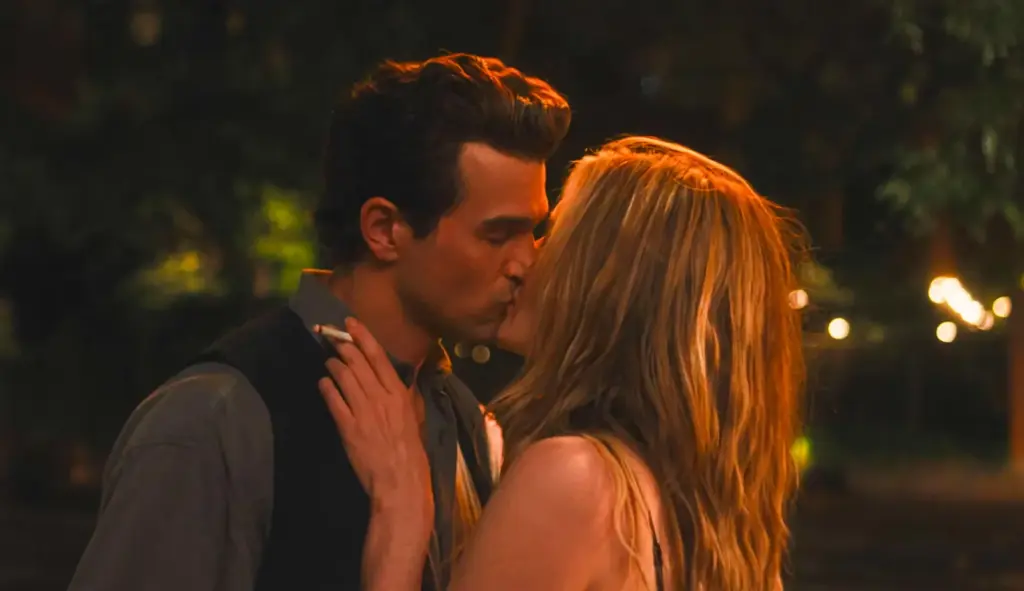 Romanticizing smoke: tobacco returns to movies and series with force