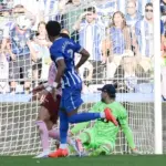 Aubameyang shines for Deportivo against a poor Valencia