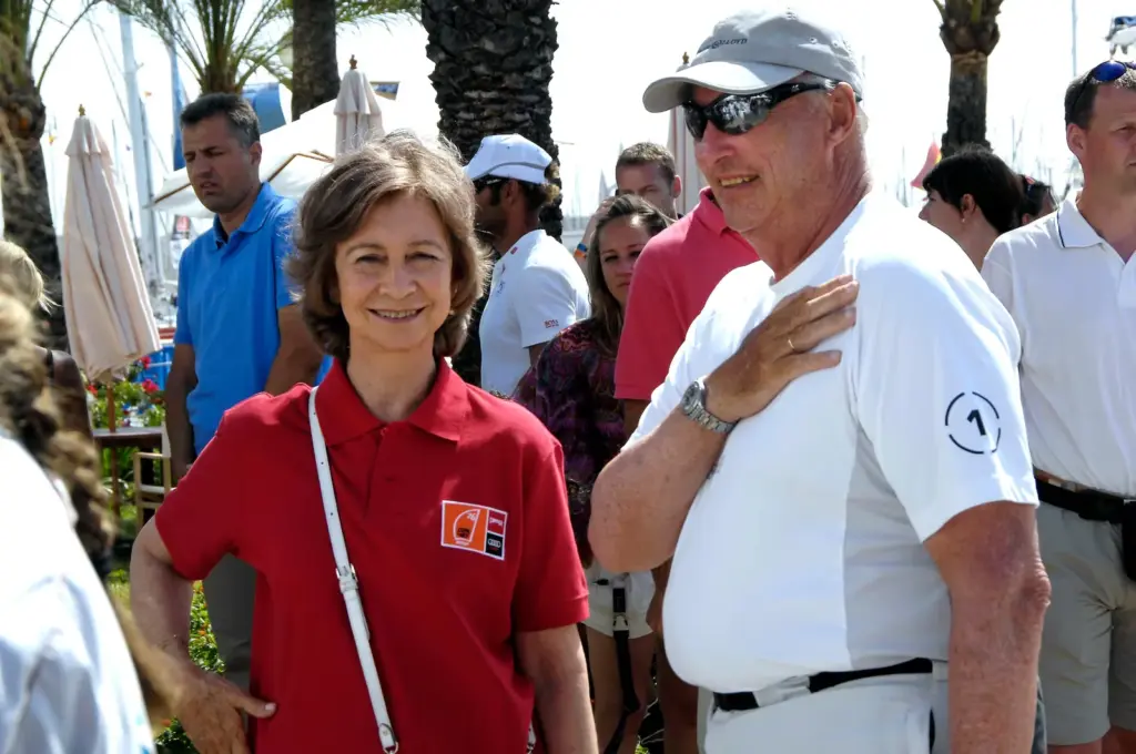 The summer Queen Sofía could marry Harald of Norway