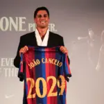 Cancelo regresa al Barcelona hasta 2029