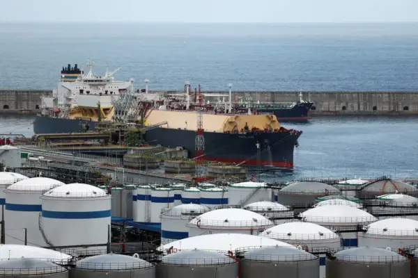 The rise in gas to new highs worsens the countdown to stockpile reserves for the winter