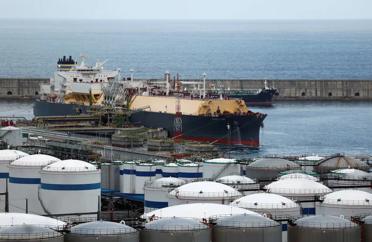 The rise in gas to new highs worsens the countdown to stockpile reserves for the winter