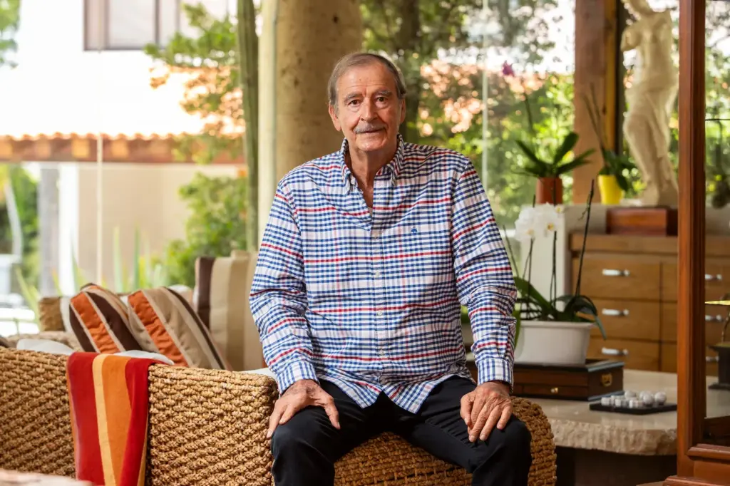 Vicente Fox: “A la gente hay que darle preparación, no dinero para que esté de huevón”