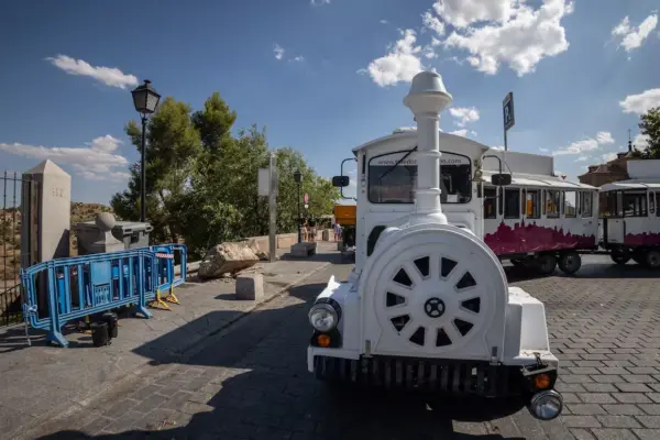 Italian tourist injured in a tourist train accident in Toledo