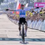 Vollering attacks on a climb, wins the Tour de France stage and takes the yellow jersey