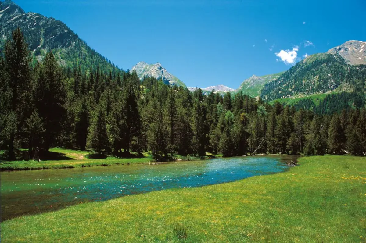 A 26-year-old hiker dies after falling down a slope in the Vall de Boí of Lleida
