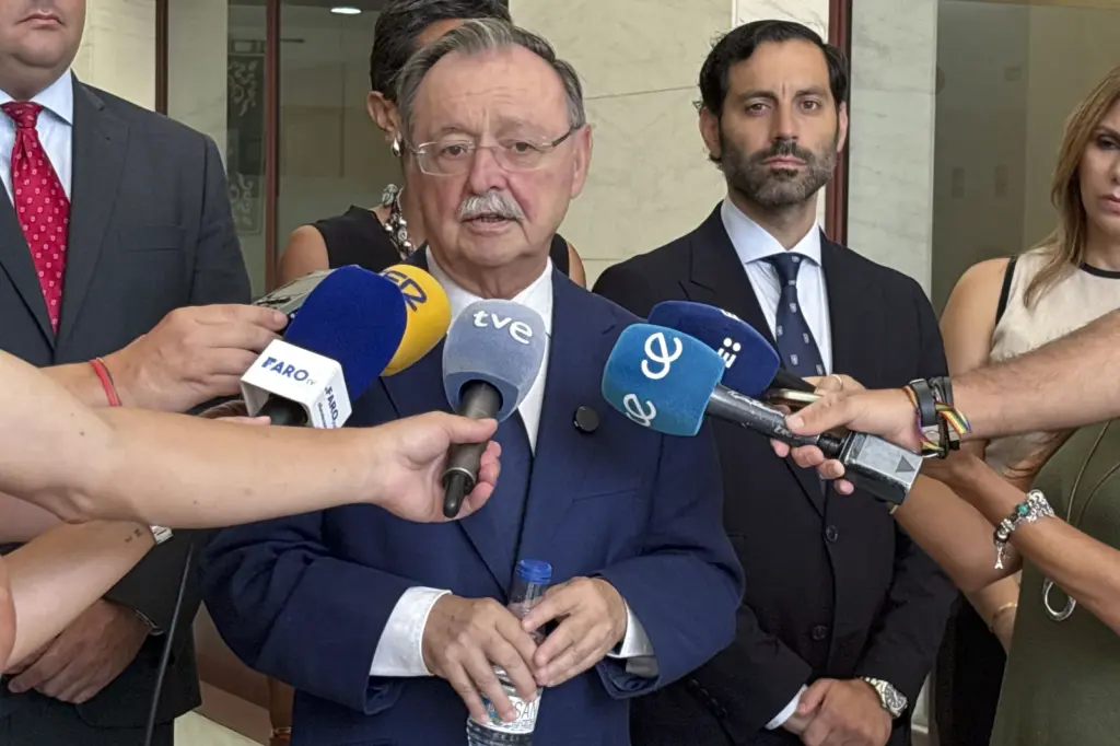 Vivas demands infrastructure works and deterrent means from the State to reinforce the border