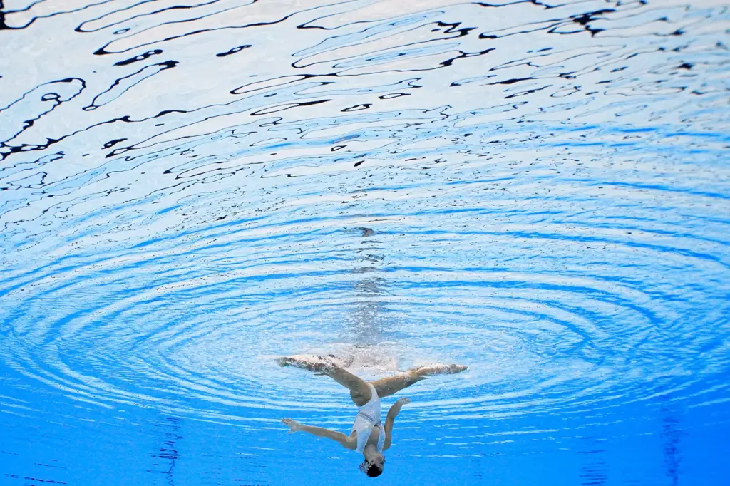 Iris Tió, synchronized artistic swimmer: “It makes me happy to see that I reach people's souls”