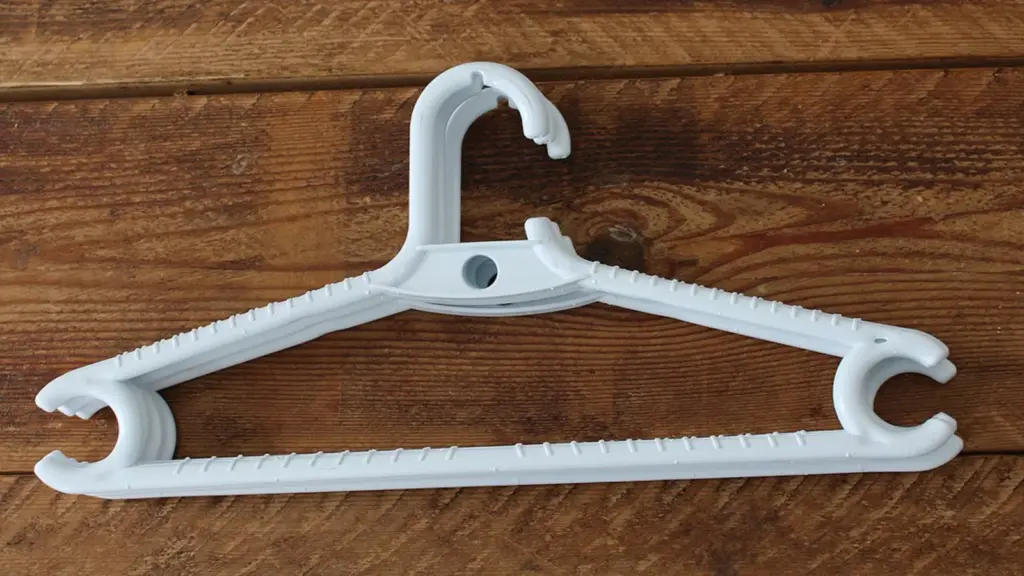 These are the best hangers for hanging clothes.