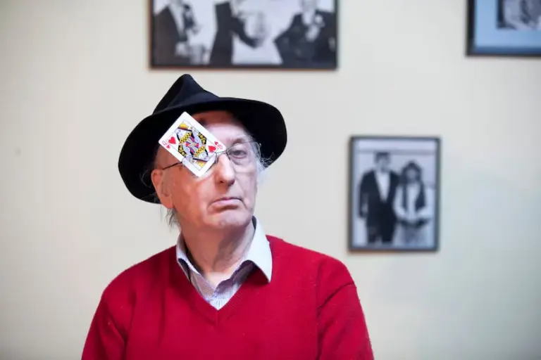 The magician Juan Tamariz, genius of card magic and master of generations of illusionists, dies at 83 years old