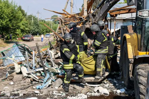 At least 10 dead in a Russian missile attack in the Ukrainian Kharkiv region