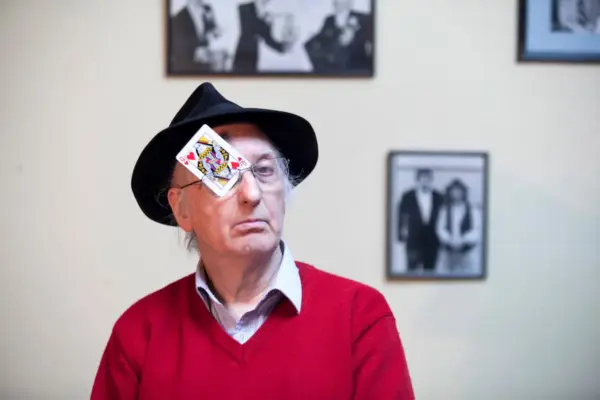 The magician Juan Tamariz, genius of card magic and master of generations of illusionists, dies at 83 years old