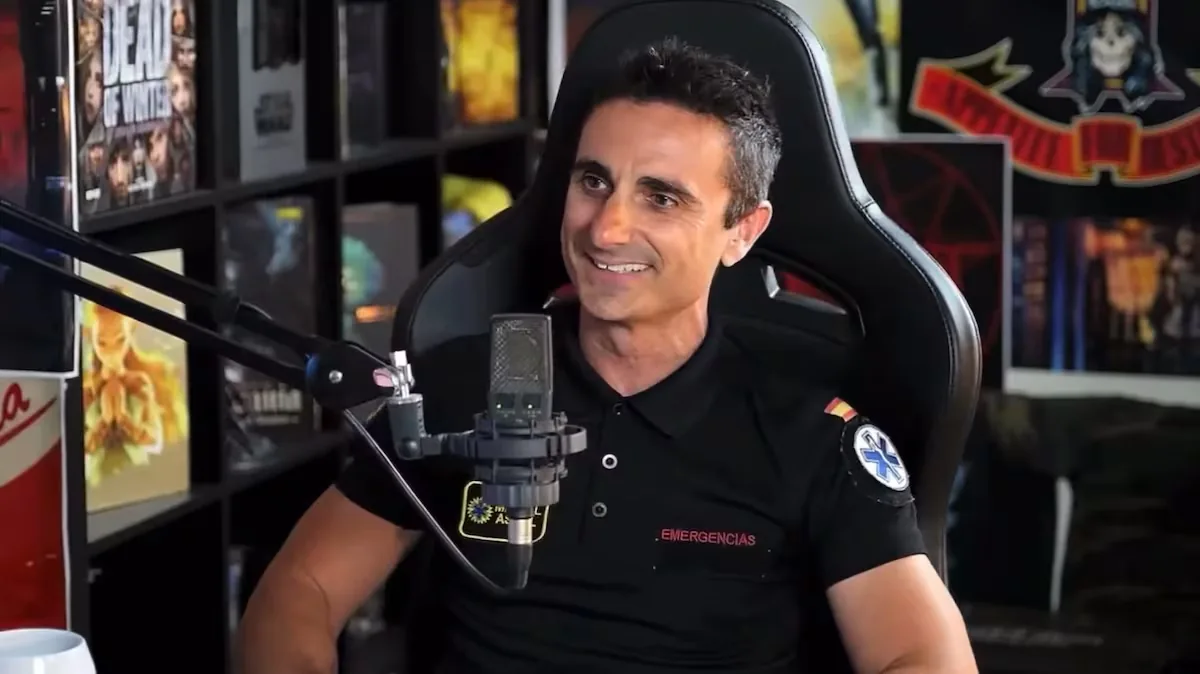A Canary Island town hires the influencer who revealed that he put women in danger to play the “hero”