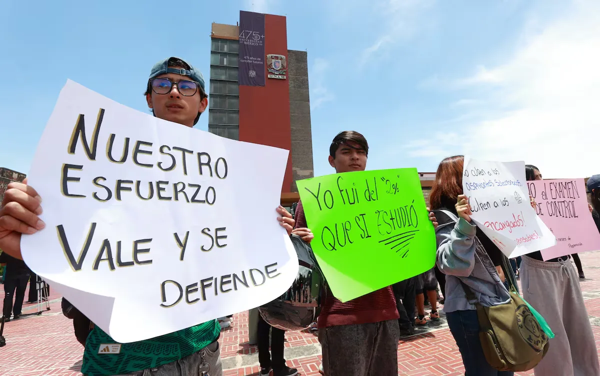 The storms that have battered the rector's administration: 11 months of crisis at UNAM
