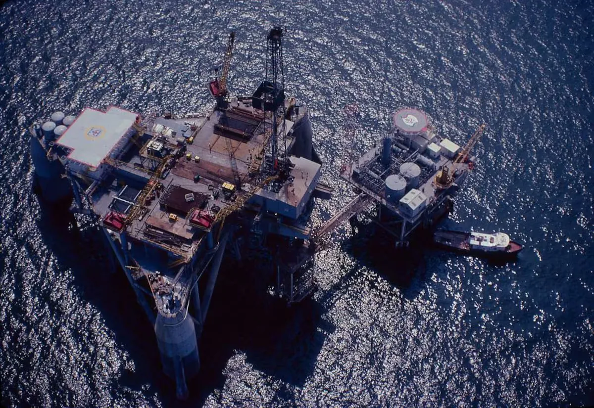 Spain and five other European countries insist on setting an extraordinary tax on the profits of oil companies