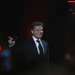 Luis Miguel reaparece lejos de los escenarios como protagonista de campañas publicitarias
