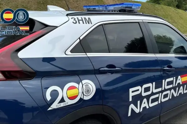 Woman arrested for withdrawing 24,000 euros from the account of the elderly woman she was caring for in Castellón