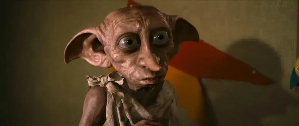 Harry Potter fans achieve the diversion of an electric cable to avoid "desecrating" the fictional grave of the elf Dobby