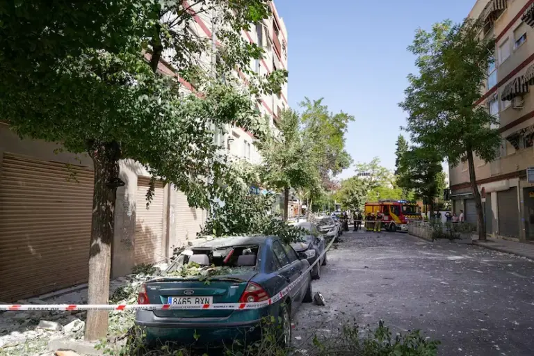 A new 4.8 magnitude earthquake shakes Granada and leaves three people with minor injuries