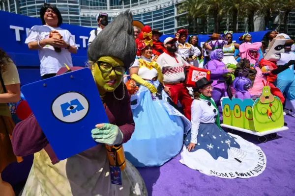 When 100,000 adults dress as Disney princesses: D23 showers Southern California with millions