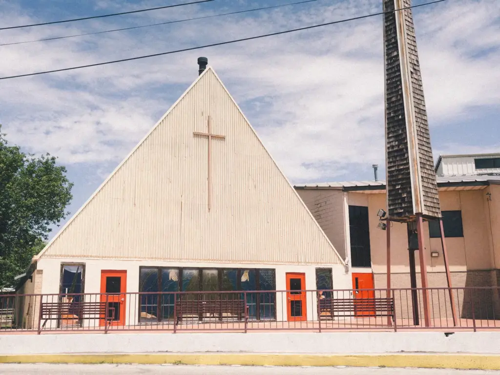 The Migrants' Church: The Only Refuge Found by a Texas Community Hunted by ICE