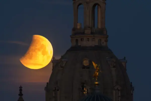 Partial lunar eclipse: when, where and how to see it this August 28