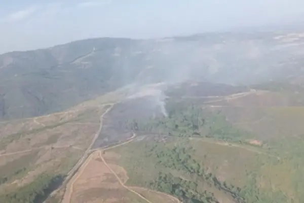Evicted nearly 200 residents of Castromil and San Ciprián de Hermisende due to the La Tejera fire (Zamora)