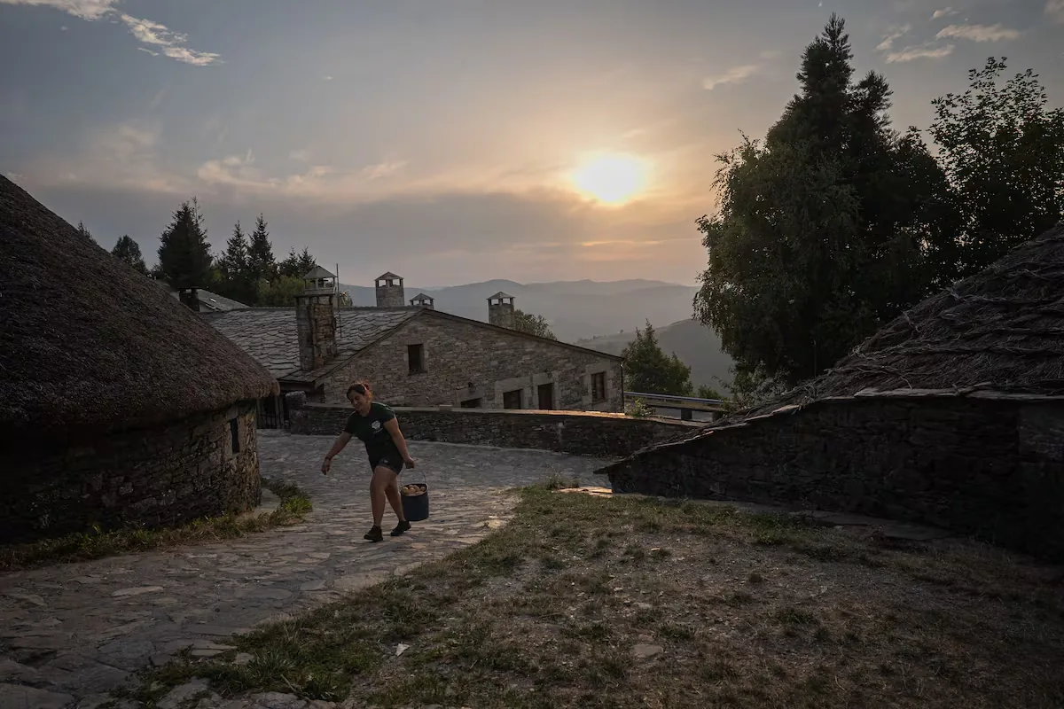 The minute and a half of fame of empty Spain: the total eclipse will hide the Camino de Santiago