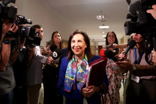 Latest news on immigrant entry to Ceuta, live | Robles apologizes to the people of Ceuta who have felt "abandoned" and warns that Ceuta and Melilla "are Spanish and untouchable"