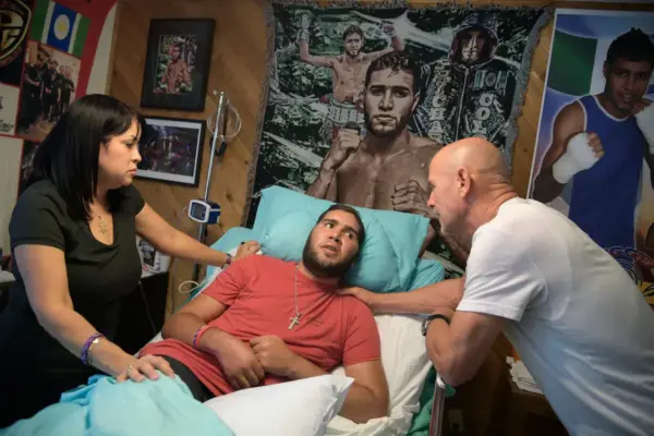 Prichard Colón, the former Puerto Rican boxer who suffered severe injuries in a boxing match a decade ago, passes away