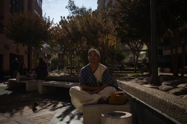 Chilean youth do not believe in the Church: tarot, reiki, and astrology create a new spirituality