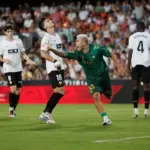 Betis punishes Valencia's stinginess