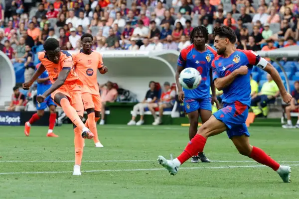 Adeyemi y los juveniles del Barcelona disfrutan en Basilea