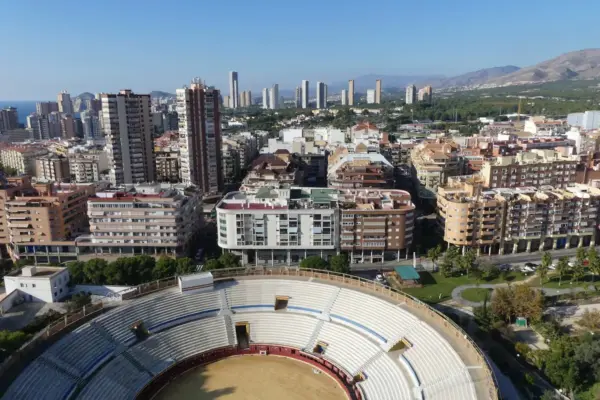 Benidorm renovates its bullring into a cultural space and will close its coastal facade with an international competition