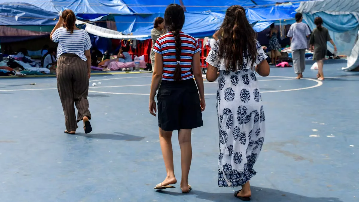 The Government is working on the urgent transfer of 500 migrant girls from Ceuta to the Peninsula