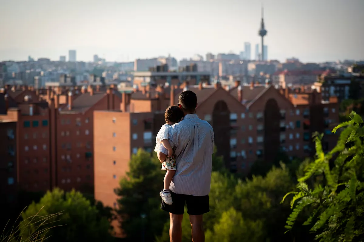 The atomization of households: why the reduction in family size has negative economic effects
