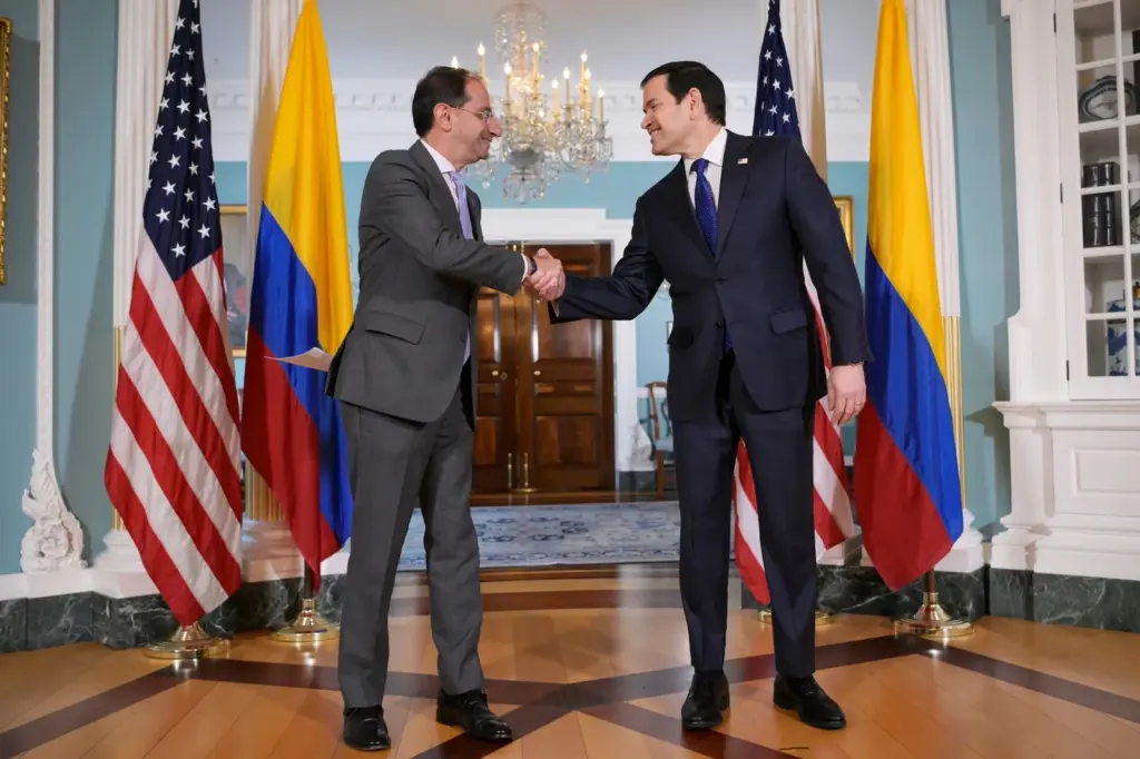 Abelardo De la Espriella puts the Ministry of Foreign Affairs at the service of commerce