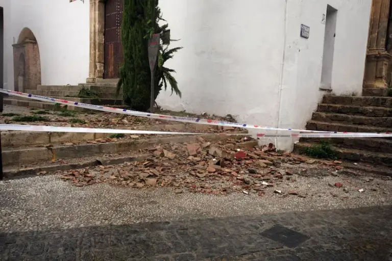 An earthquake of magnitude 5 shakes Granada: “We felt fear, great fear”