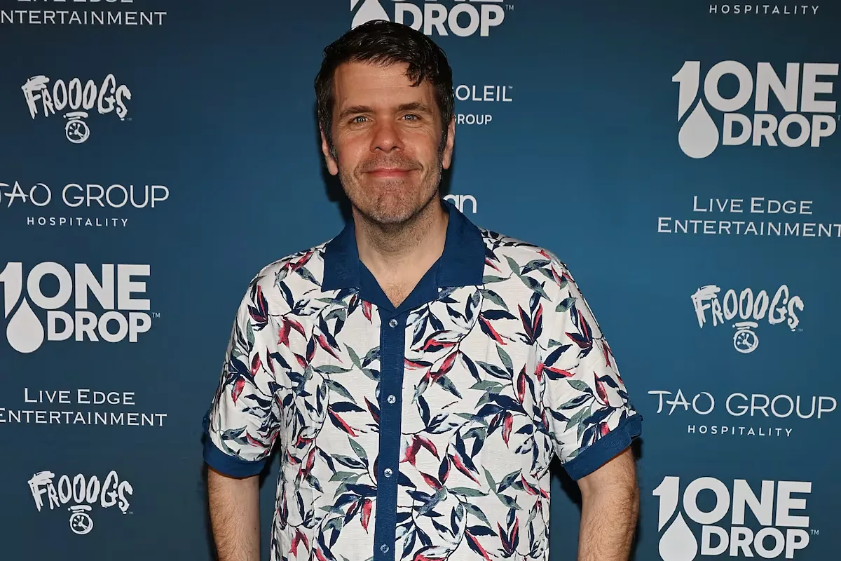 El bloguero Perez Hilton, hospitalizado tras infligirse daño a sí mismo en un una retransmisión en directo