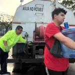 Más de 100 días sin agua: la crisis que golpea a miles en Puerto Rico, además de los apagones