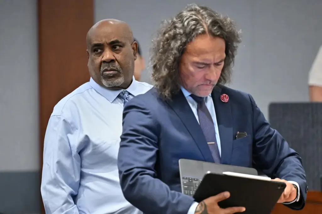 ¿Por qué juzgan a un hombre por el asesinato del rapero Tupac Shakur 30 años después de su asesinato?