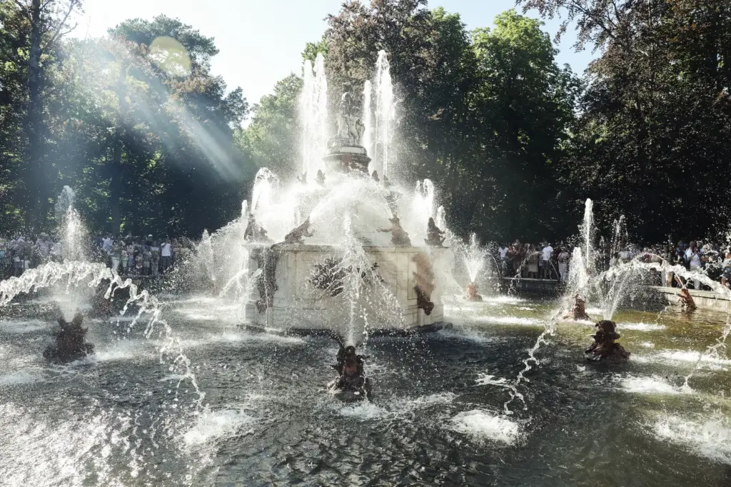 National Heritage cancels the fountain show at the La Granja palace due to "water shortage"